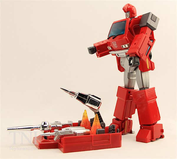 Transformers Masterpiece MP 27 Ironhide Video Review Images  (44 of 48)